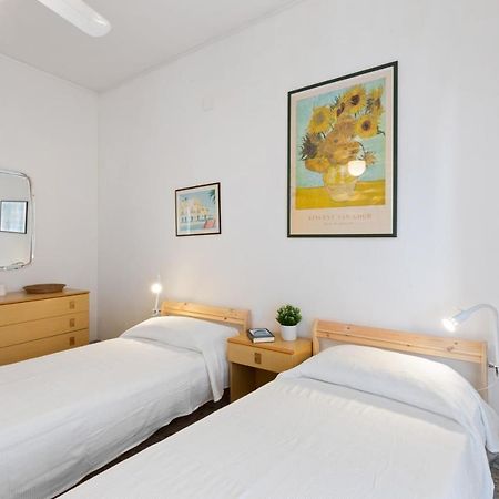 Aci Castello Seaview Apartment With Parking Extérieur photo