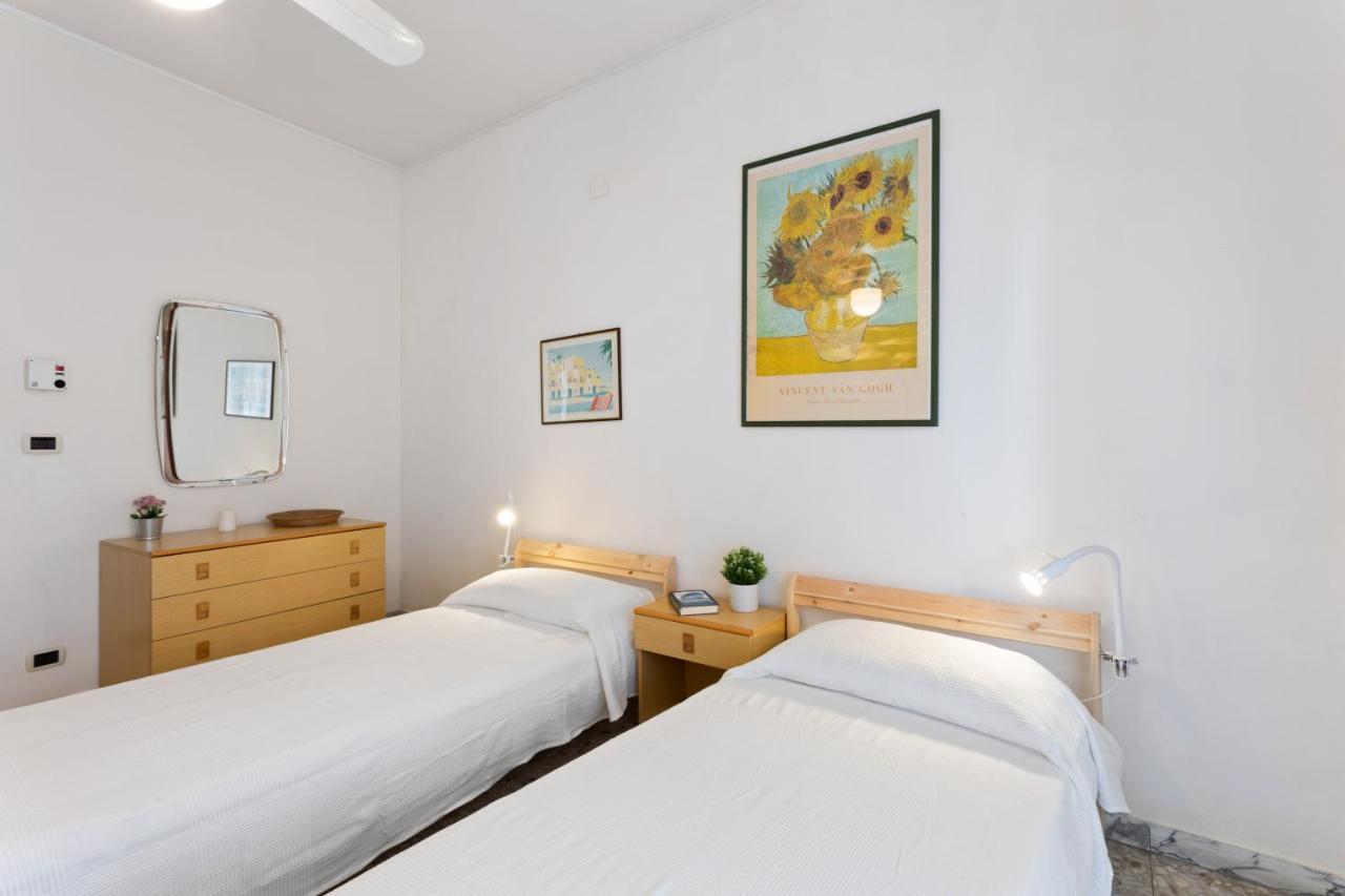 Aci Castello Seaview Apartment With Parking Extérieur photo