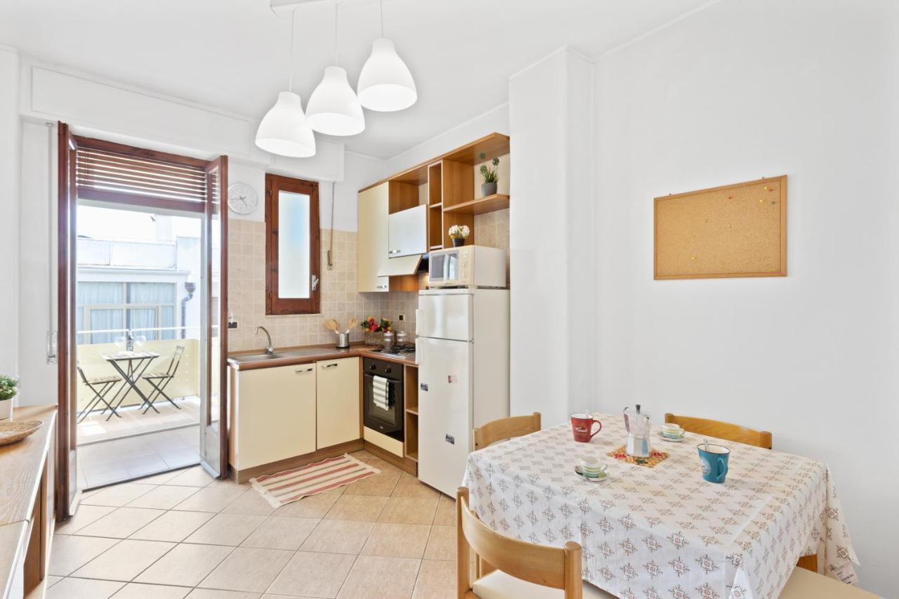 Aci Castello Seaview Apartment With Parking Extérieur photo